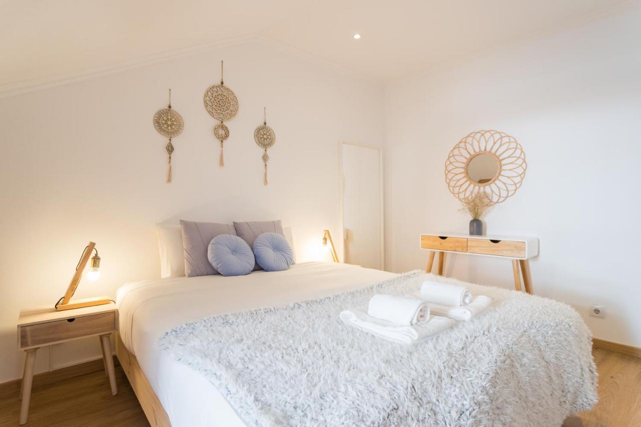 Rato Cozy 3br W/balcony - By Lu Holidays Lisbon